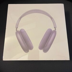 Lilac Apple AirPods Max Wireless Over-Ear Headphones New in box